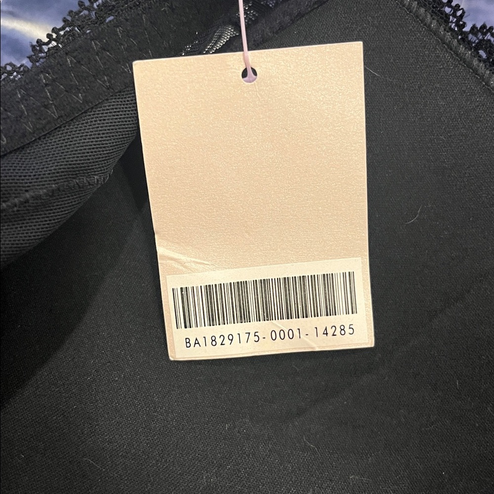 Savage X Fenty Black Underwire Bra 36 DDD - Picture 8 of 9